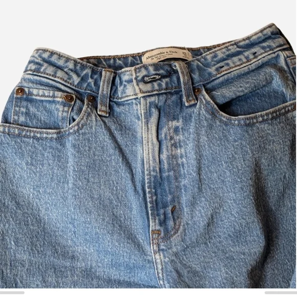 Pre-owned Classic Blue Women's Jeans - Picture 3 of 8